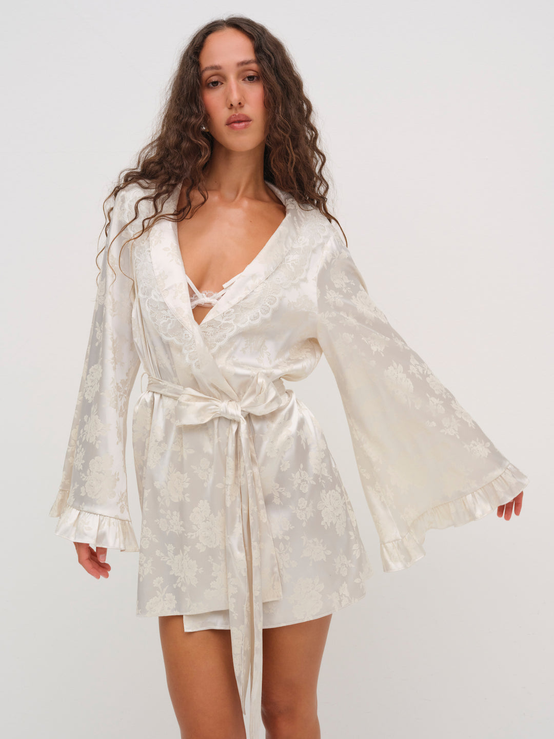 For Love and Lemons Audrey Robe - Cream